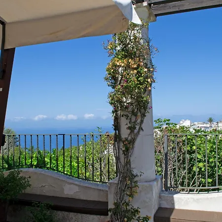 Casa Il Terrazzino * アナカプリ